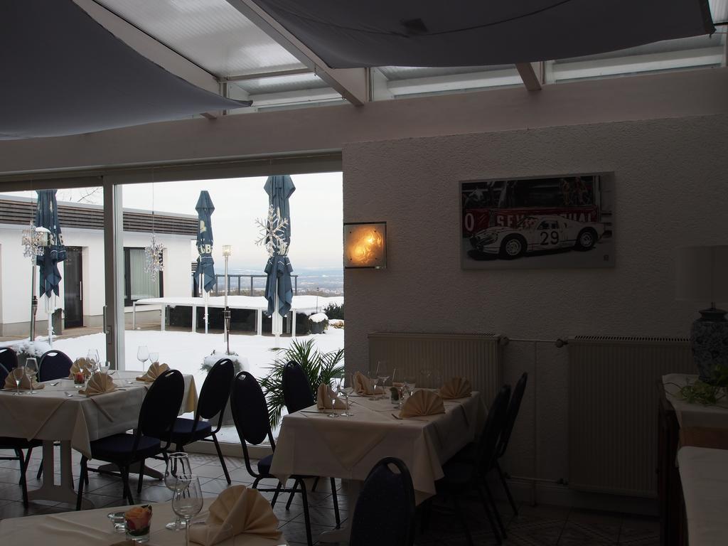 Überherrn Hotel Restaurant Margaretenhof מראה חיצוני תמונה